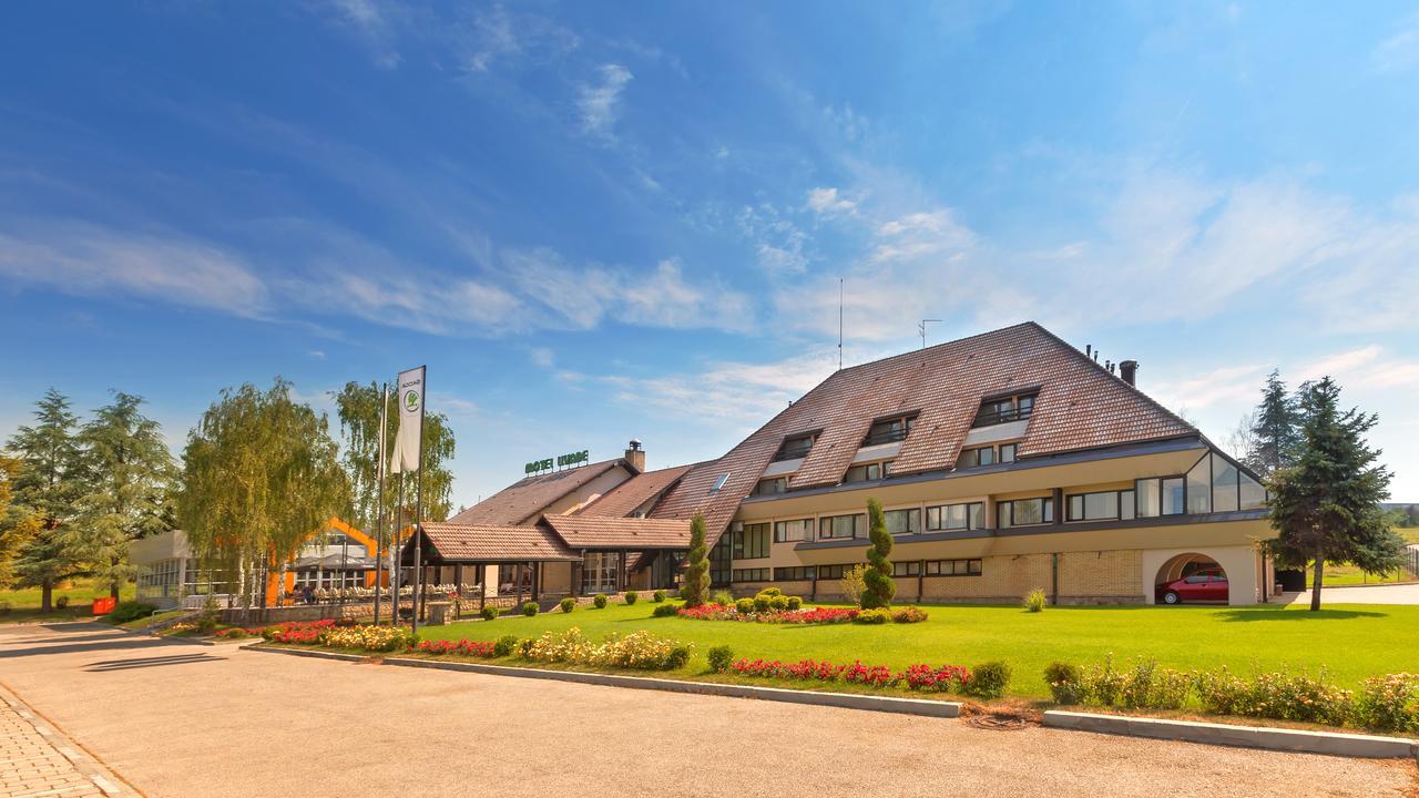 Hotel Livade Čačak Exteriér fotografie