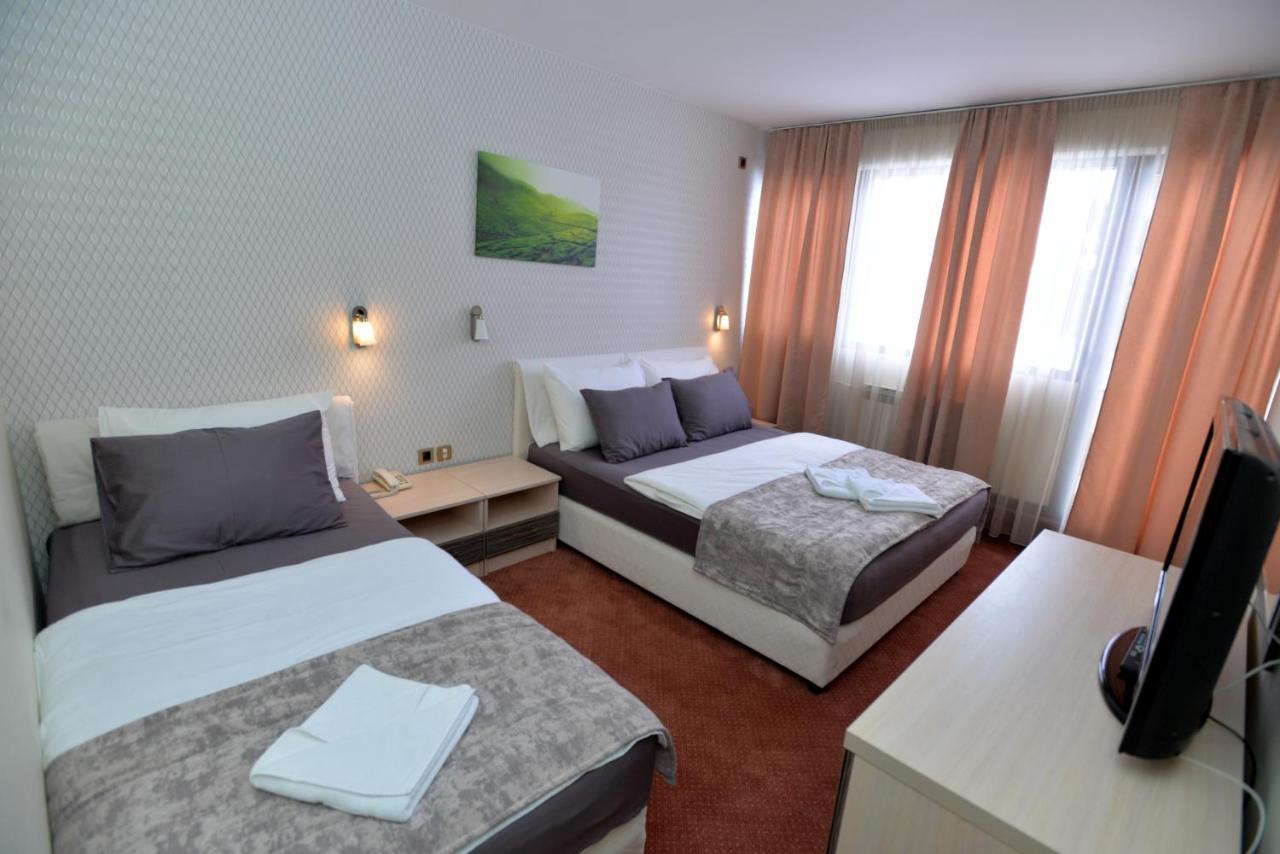 Hotel Livade Čačak Exteriér fotografie