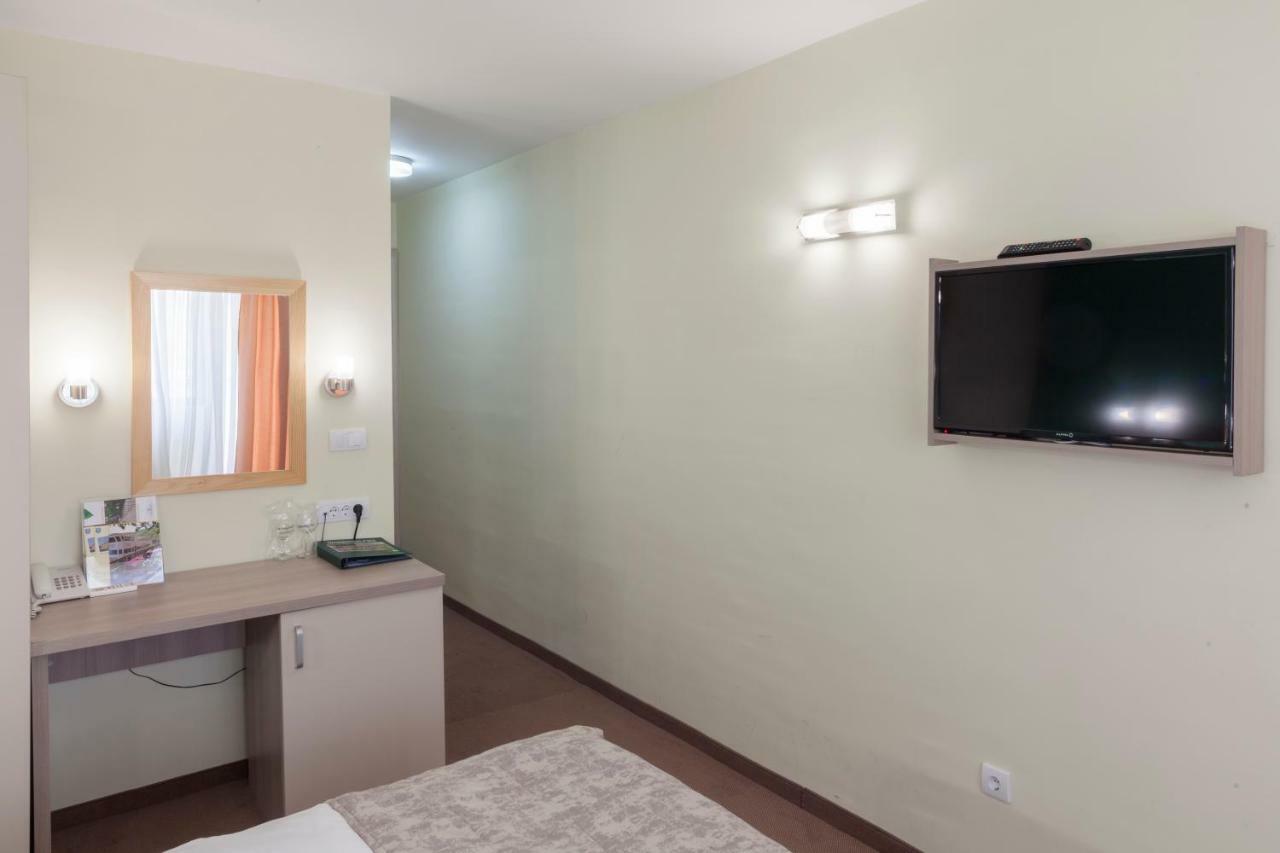 Hotel Livade Čačak Exteriér fotografie