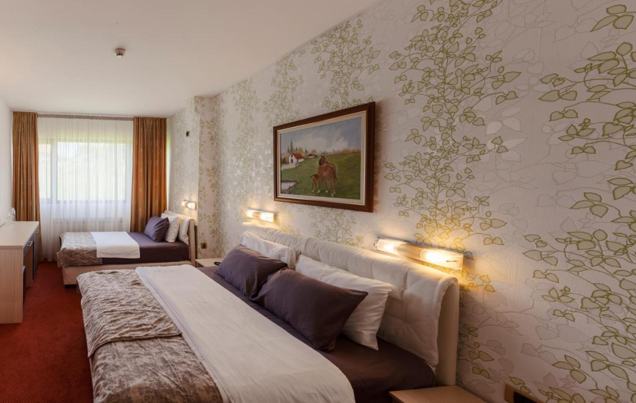 Hotel Livade Čačak Exteriér fotografie